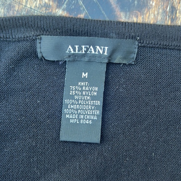 Alfani NWOT embroidered floral thick knit long shirt, chiffon princess sleeves M - Picture 7 of 11